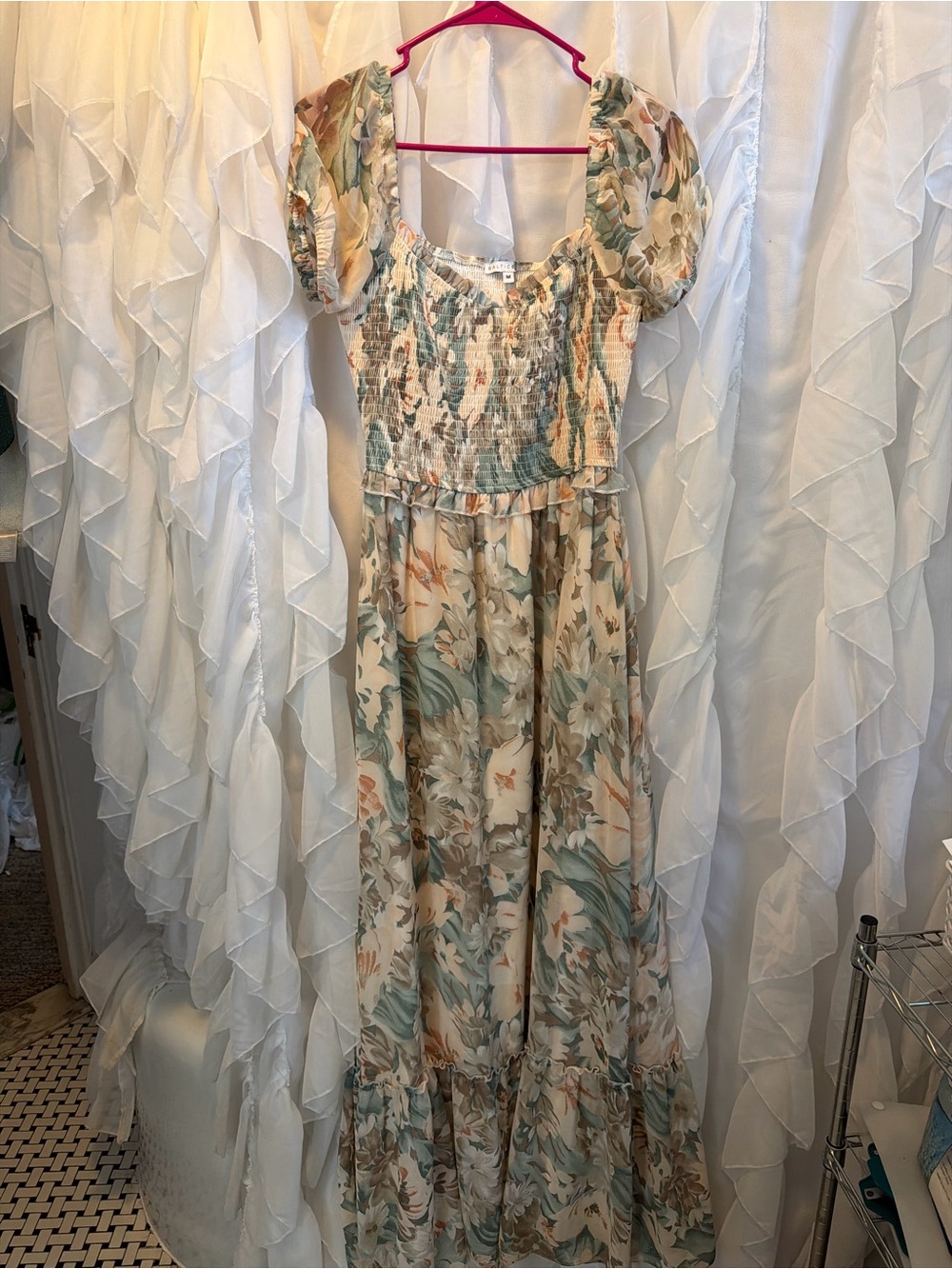 Baltic Born Larissa Floral Maxi Dress in Blush, Sage & Cream - Picture 2 of 3